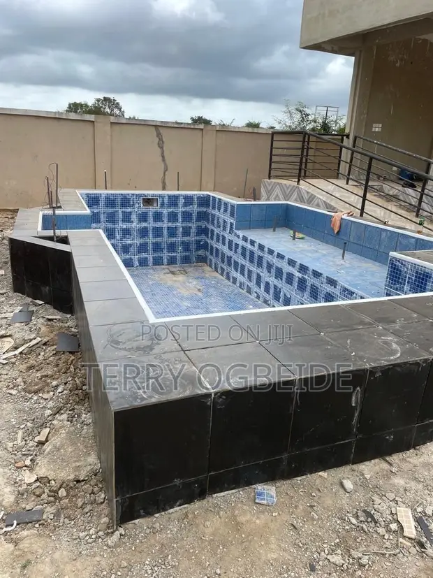 Swimming Pool Construction Services - 1
