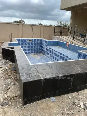 Swimming Pool Construction Services