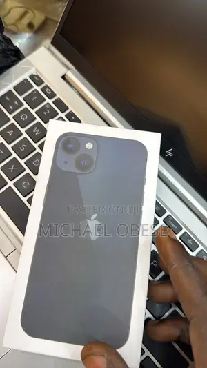 New Apple iPhone 13 128GB