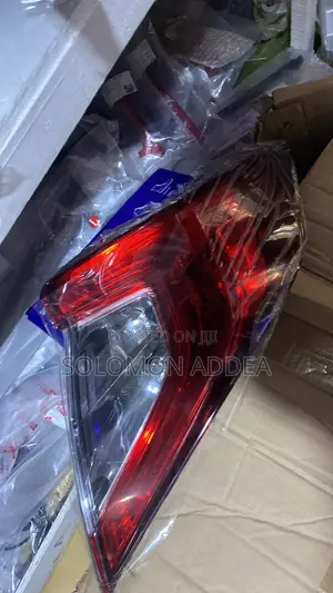 Honda Civic 2016-20 Tail Lights (Brand New)