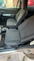 Toyota Vitz 1.3 FWD 5dr 2015 Brown - 3