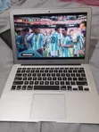Apple MacBook 2015 8GB Intel Core i5 256GB SSD - 1