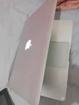 Apple MacBook 2015 8GB Intel Core i5 256GB SSD - 4