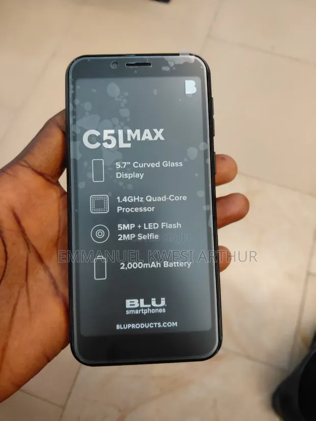 New BLU Smart Black - 1