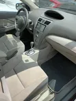 Toyota Belta 2012 Silver - 4