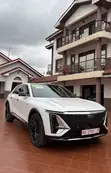 Cadillac Lyriq Luxury 2026 White - 5