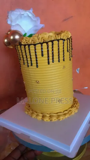 Party & Occasion Cakes