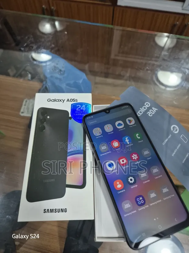 New Samsung Galaxy A05s 128GB Black - 1