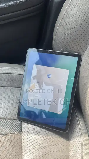 Apple iPad Air M1 256GB Gray