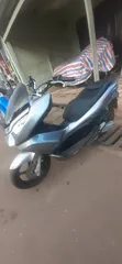 Honda PCX 150 Ignition Scooter 2023 Beige - 4