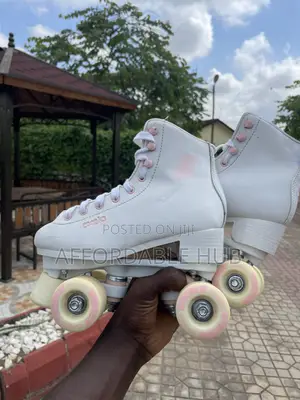 Oxelo Quad Skating Shoes (Brand New)