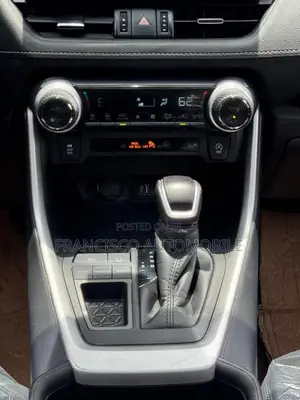 2024 Toyota RAV4 XLE AWD