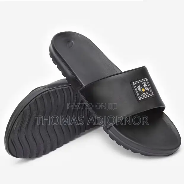 Decathlon Canadian Men's Slides - Brand New - 1