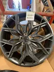 Range Rover 22-Inch Alloy Rims - 1