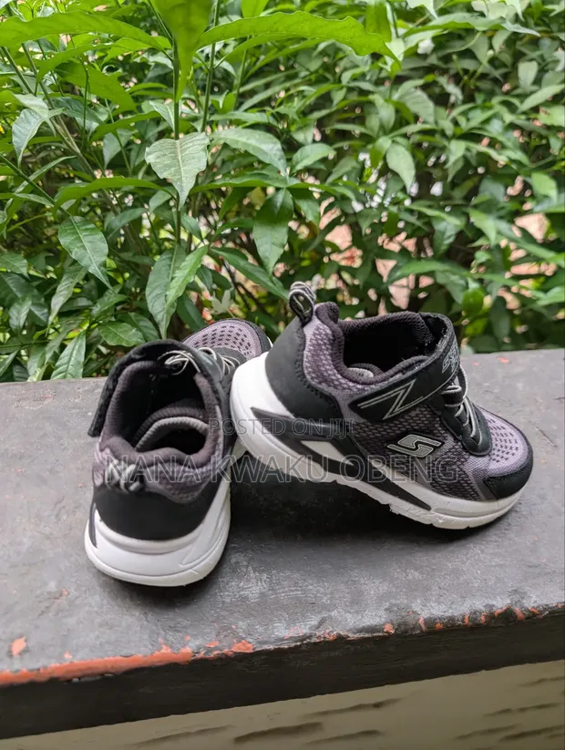 Skechers Kids Shoes - Size 24 - 1