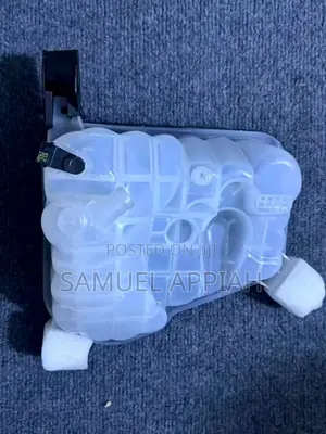 Jaguar XF/XJ Expansion Tank (2010+)