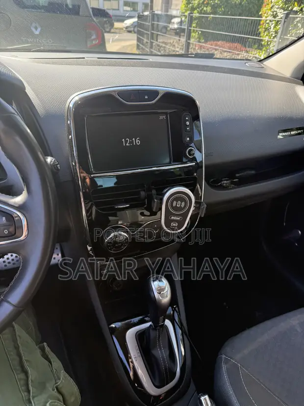 Renault Clio 2019 Black - 1