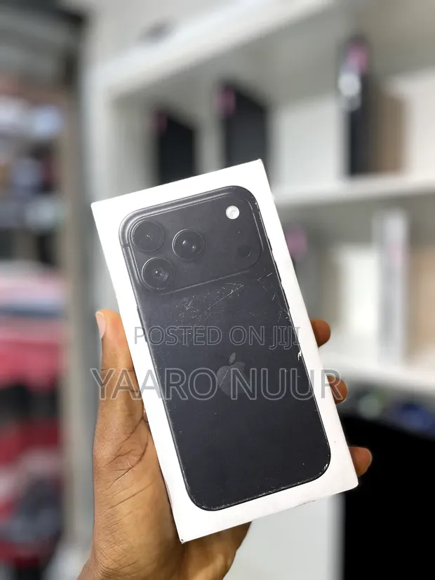 New Apple iPhone 18 Pro Max 256GB Black - 1