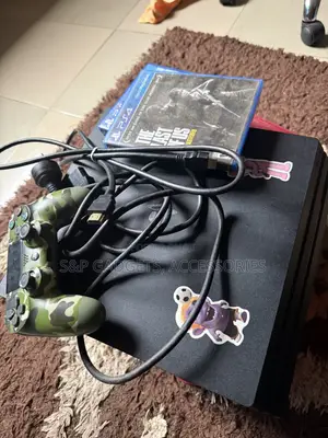 PS4 Pro 1TB Console