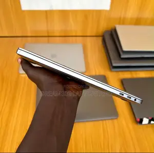 Apple MacBook Pro 2016 13-inch
