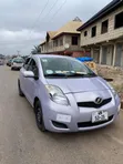 Toyota Vitz 1.3 FWD 5dr 2010 Silver - 3