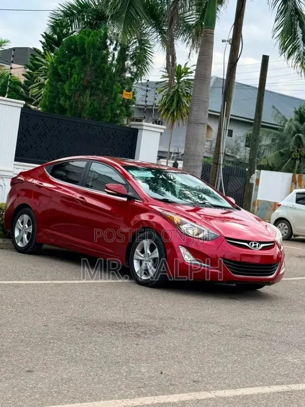 Hyundai Elantra 2016 Red - 1