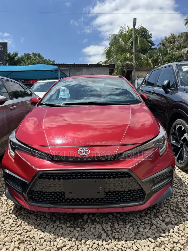 Toyota Corolla SE 2020 Red - 1