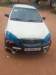 Toyota Corolla 1.8 Exclusive Automatic 2009 White - 4