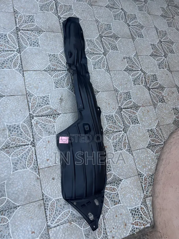 Honda CR-V Inner Fender Under Panel (2017-2021) - 1