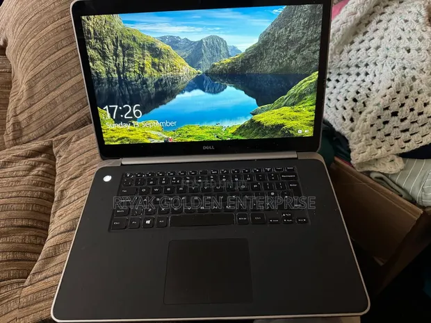 Dell Latitude 7480 Laptop - 16GB RAM, Intel i7, 512GB SSD - 1