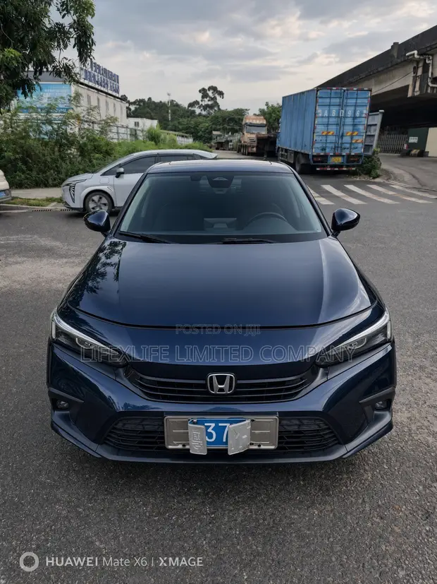 Honda Civic 2024 Turbo Sedan - 1