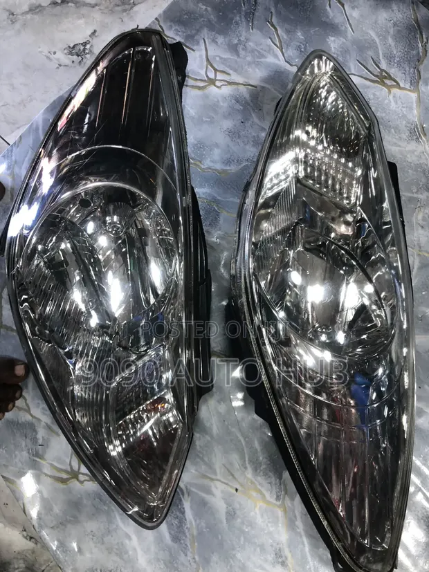 Hyundai i10 2008-2013 Headlight - Foreign Used - 1