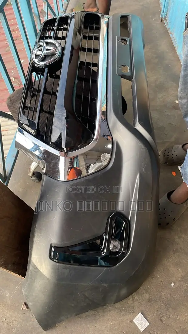 Toyota Hilux 2020-2025 Front Complete Bumper - 1