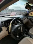 2014 Hyundai Elantra Limited Sedan - 4