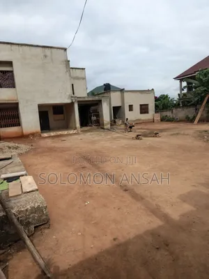 6 Bedroom House for Sale in Free Will Agency, Kumasi