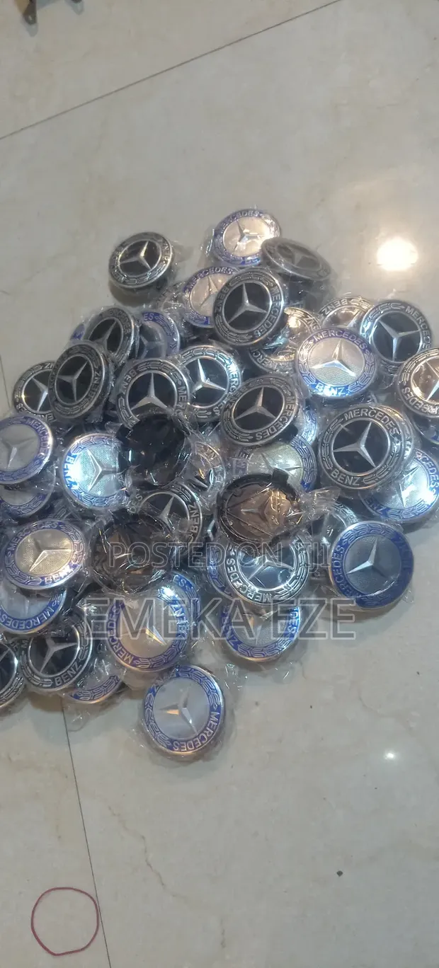 Mercedes-Benz Wheel Center Hub Caps - 1