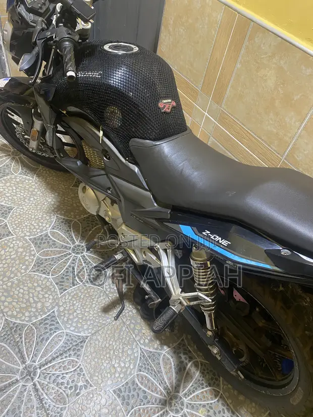 Apsonic 170 Zone One Motorcycle 2021 Black - 1