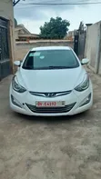 Hyundai Elantra 2013 White - 3