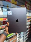 Apple iPad Pro 12.9 (2021) 256GB Gray - 4