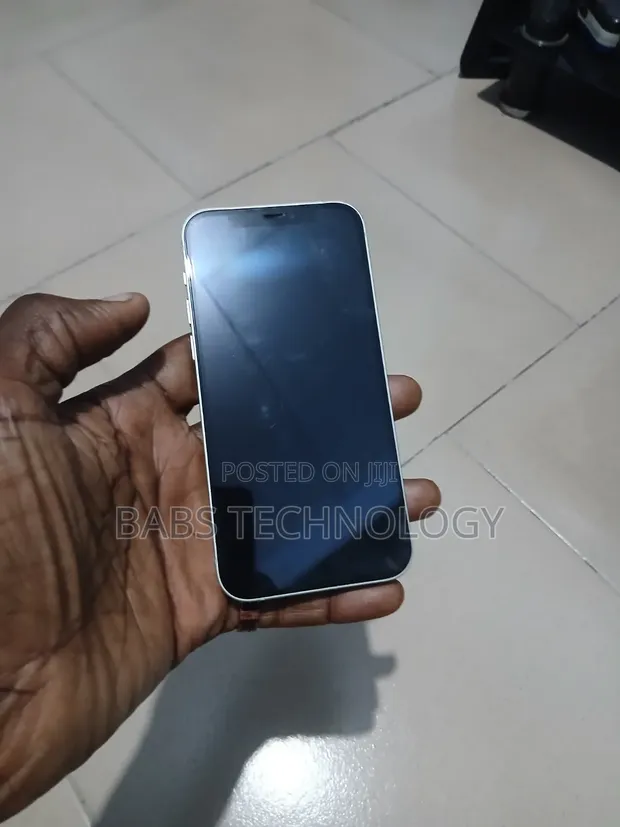 Apple iPhone 12 64GB Blue - 1
