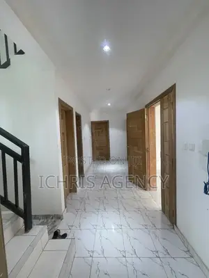8-Bedroom Duplex for Sale in Tetegu