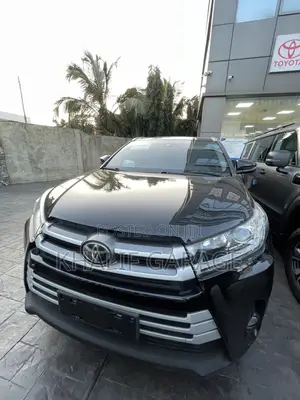 Toyota Highlander 2021 Black