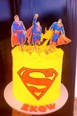Superman Yellow Cake - 2