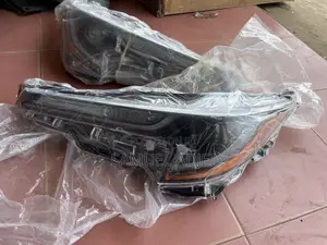Toyota Corolla 2019-2021 Headlights - Sports Pair