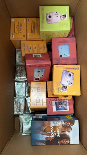 Fujifilm Instax Mini 12 Camera with Free Film