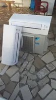 Daikin 2.5 HP R32 Gas Split System Air Conditioner - 2