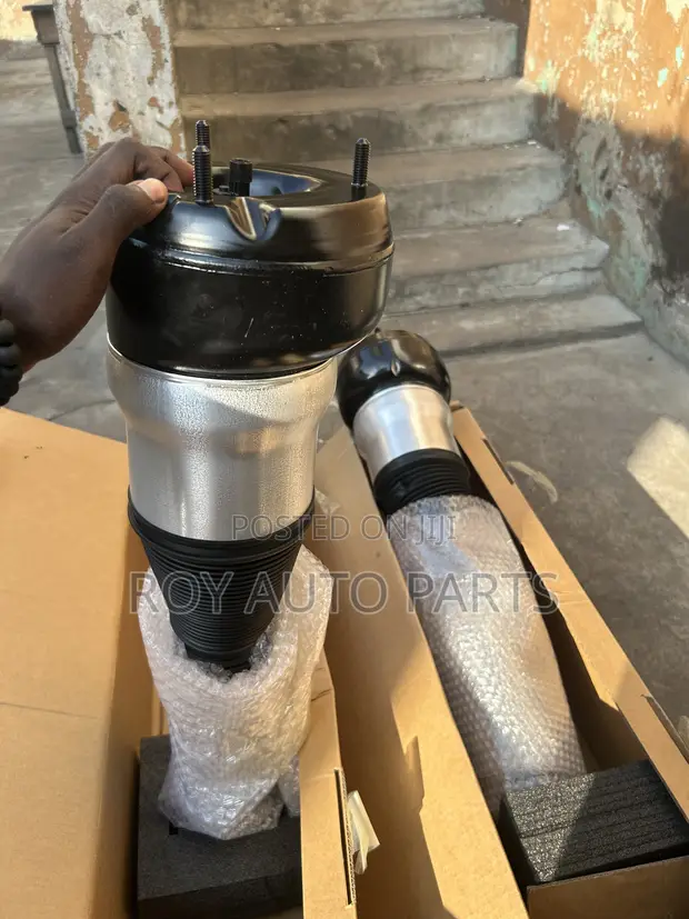 Mercedes-Benz S-Class (W222) Front Air Suspension Shock Absorber - 1