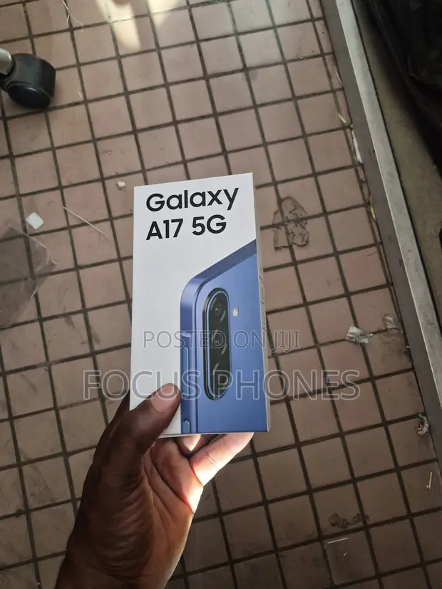 New Samsung Galaxy A17 5G 256GB Blue - 1