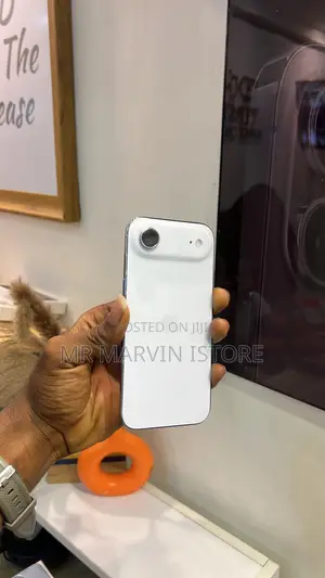 Apple iPhone Air 256GB Silver
