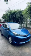Toyota Vitz 1.3 AWD 5dr 2015 Blue - 1